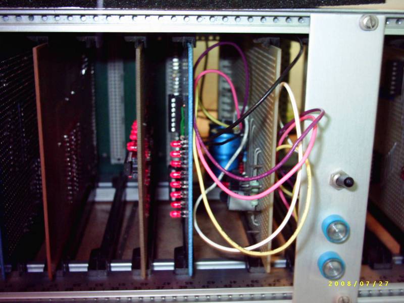 CCS85_II_RACK_19_10w